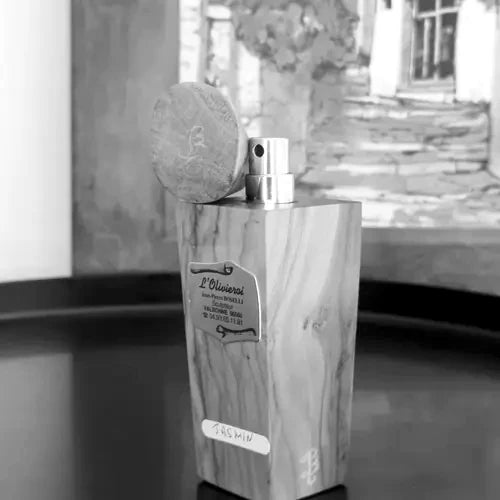 Boselli No. 3 · Jasmin · Olive Wood Perfume Flacon · Pump & Label · 30 ml · made in France | LaPeNu