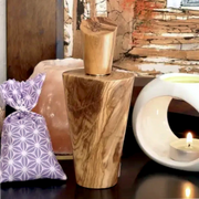 Boselli No. 9 — Hand-sculpted olive wood perfume flacon | LaPeNu